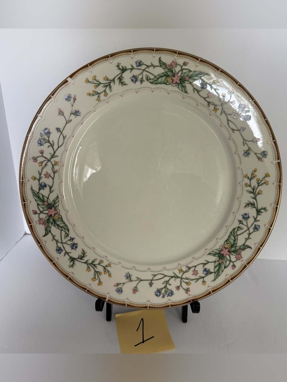 Farberware 1996 Wellesley #486 Fine China 12-Inch Chop Plate Serving Platter #1